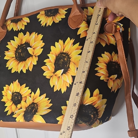 Sunflower Print Tote Bag - Picture 8 of 9